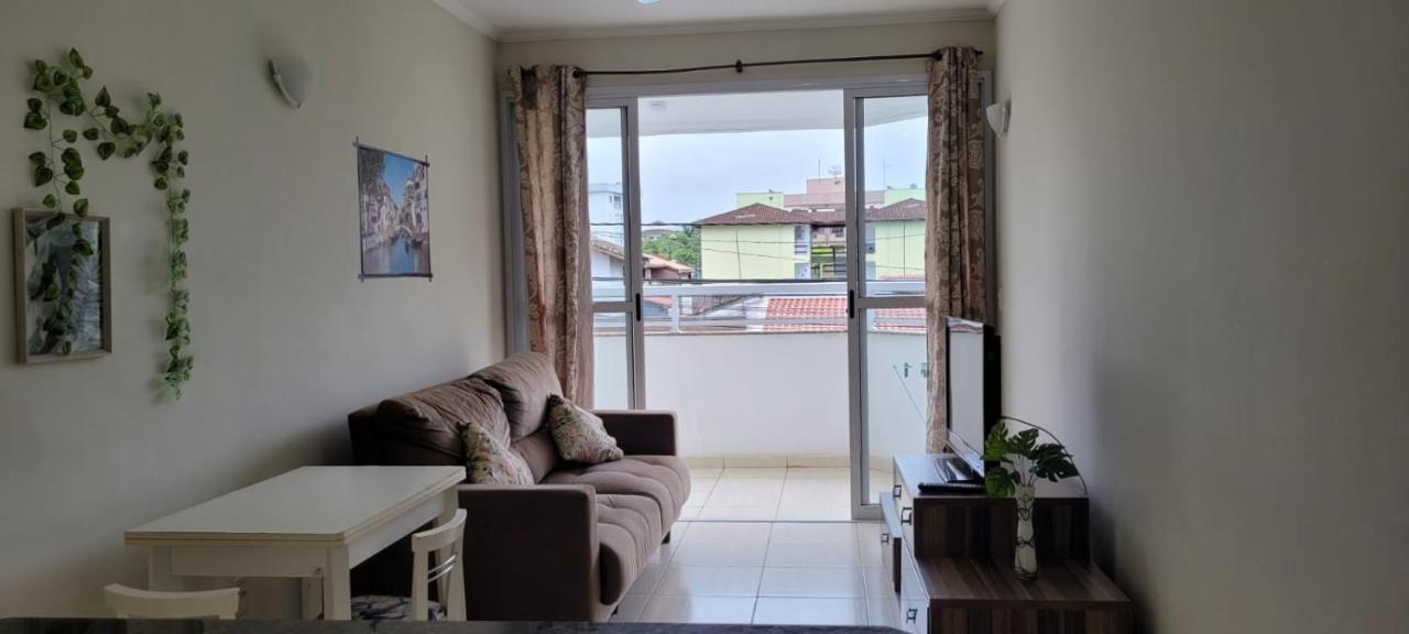 Apartament *